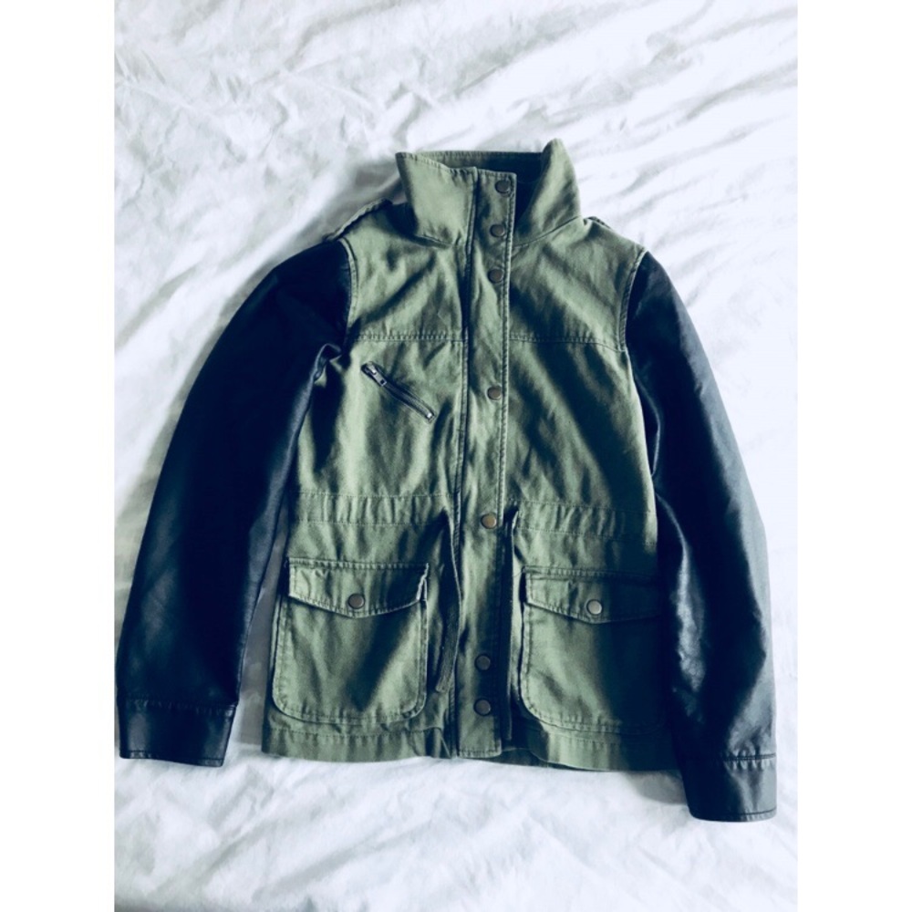 [Forever 21] Faux Leather Sleeve Utility Jacket